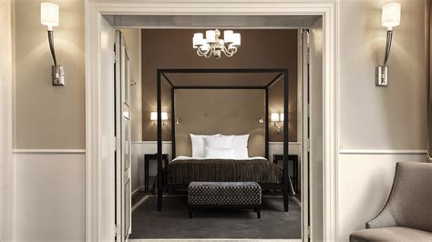 hotel phoenix københavn|Firestjerners luksushotell i København .